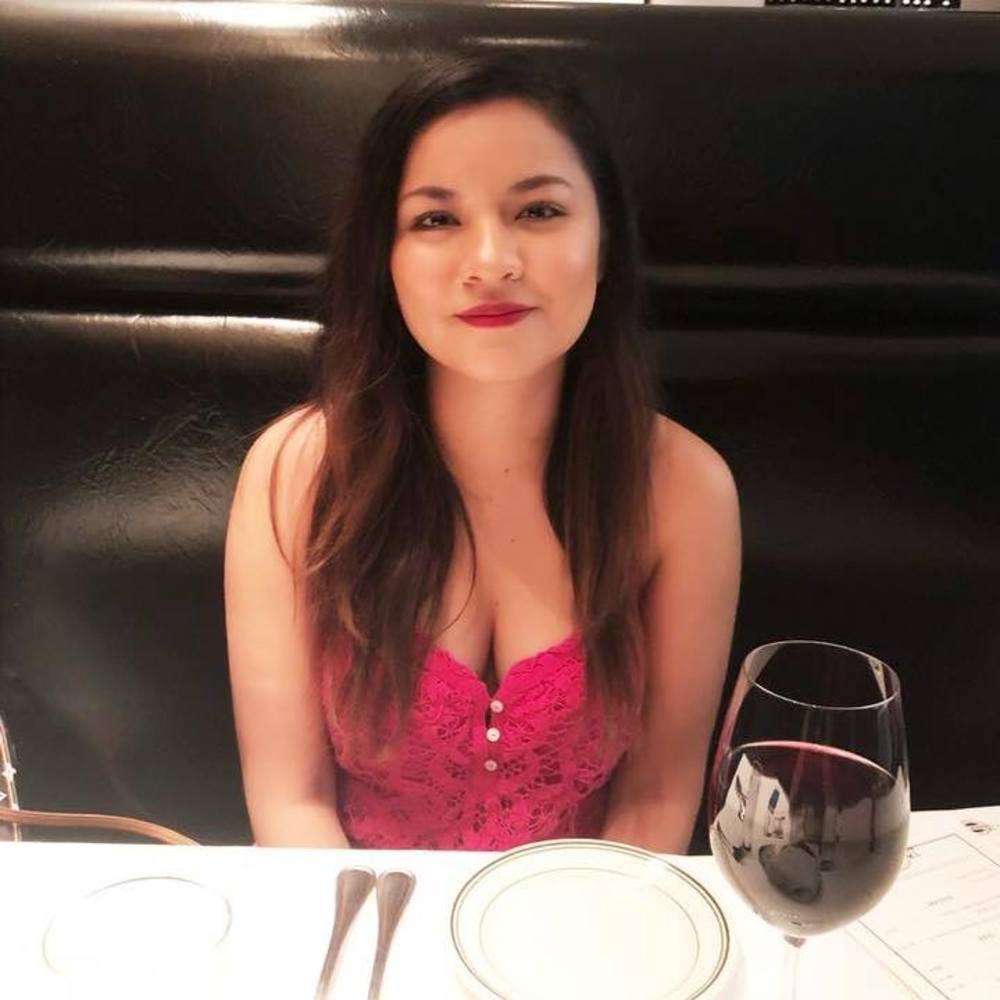 Meet your Posher, Leticia